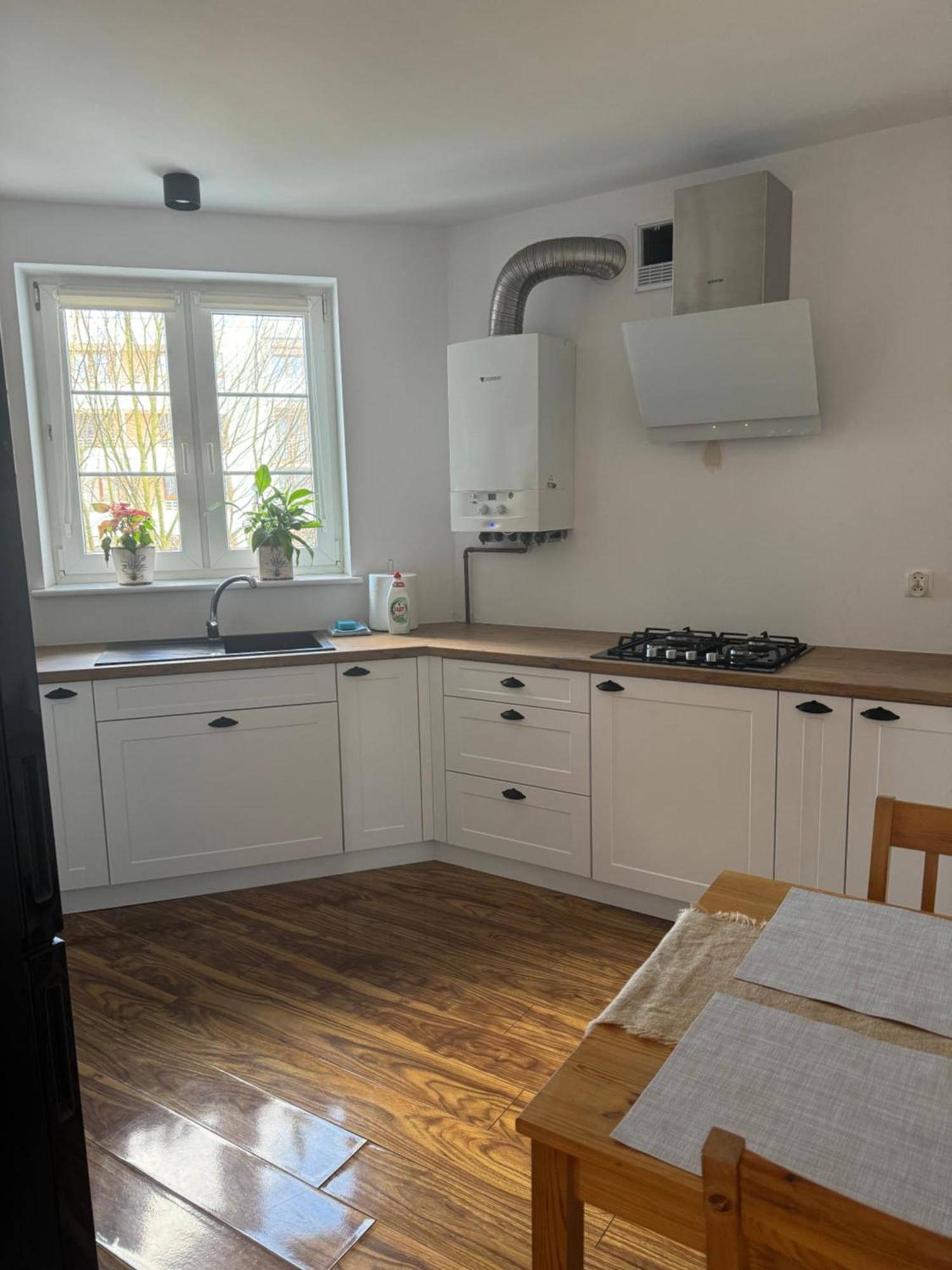 Apartament Lux Apartment Кошалин Екстериор снимка